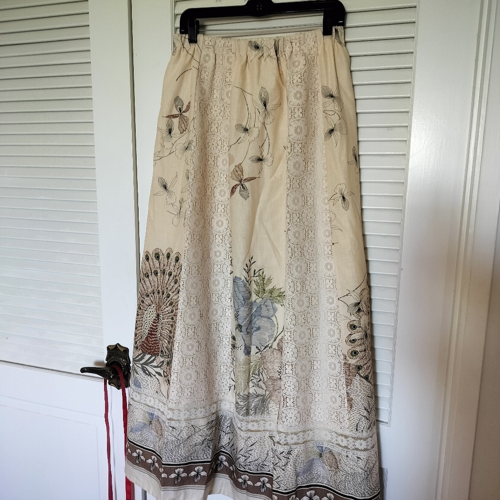 Elegant Cream Maxi Skirt with Floral Design